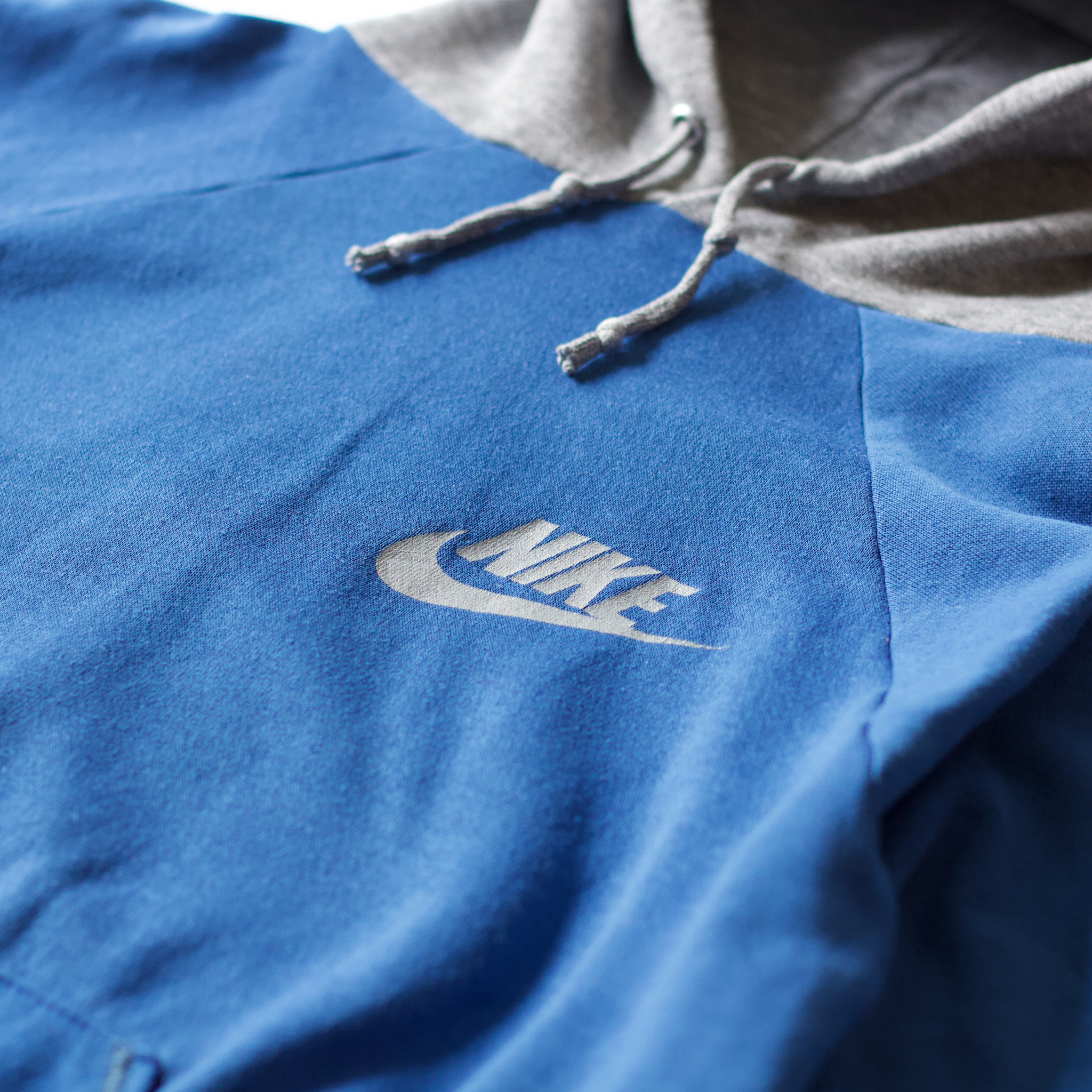 nike pinwheel sweatshirt